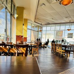 Diwan Indian Restaurant & Bar - Inside