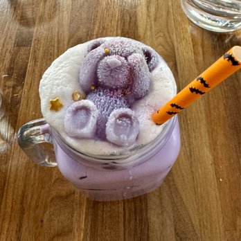 Lapisara Eatery - Iced UBE Latte - Breakfast & Brunch Near Me - San Francisco, California Lapisara Eatery - Iced UBE Latte - Breakfast & Brunch Near Me - San Francisco, California