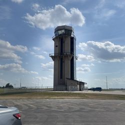 Lewis University Airport - New air control tower