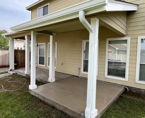 Exxpress Roofing Logo