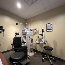 Francis Clark, MD - Interior of one of the examination rooms. All are extremely well organized, clean, and updated.