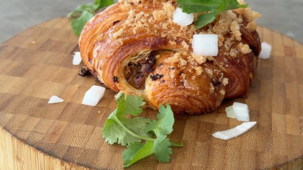 IZOLA by null IZOLA by null