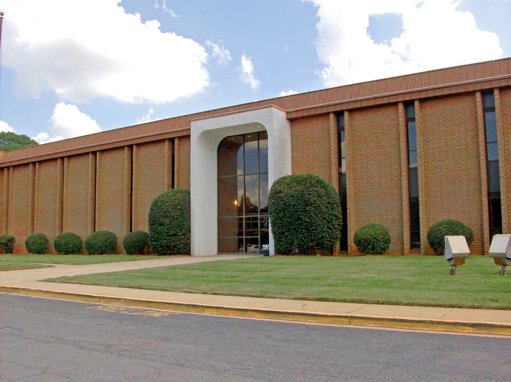 HOLDEN PROPERTIES Updated July 2024 1801 N Tryon St, Charlotte