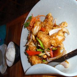Saoo cashew w/fried shrimp