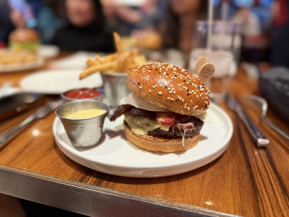 Burgers at Gordon Ramsay Burger Las Vegas in Las Vegas