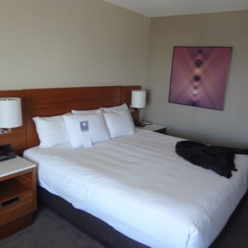Hyatt Regency McCormick Place - Big comfy bed - Hotels Near Me - Chicago, Illinois Hyatt Regency McCormick Place - Big comfy bed - Hotels Near Me - Chicago, Illinois