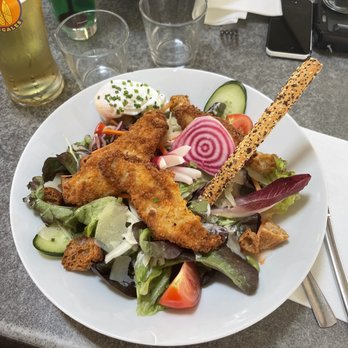 Café In et Off - Caesar salad - Cafes Near Me - Avignon, 84