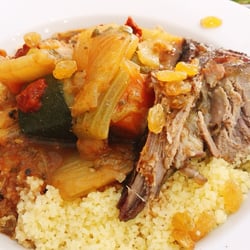 Restaurant d'Aligre - Le couscous au mechoui, une fois préparé, un vrai régal !