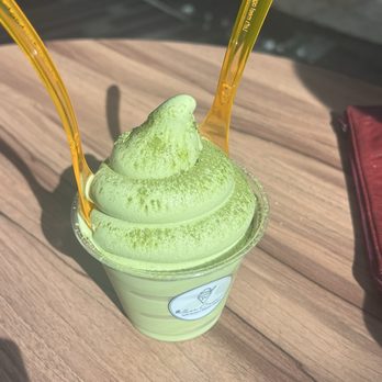 iSee Cream - Matcha soft serve in a cup - Ice Cream & Frozen Yogurt Near Me - Pleasanton, California