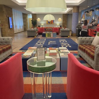 Graduate by Hilton Cincinnati - Lobby - Hotels Near Me - Cincinnati, Ohio Graduate by Hilton Cincinnati - Lobby - Hotels Near Me - Cincinnati, Ohio