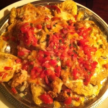 Bahama Breeze - Tostones with chicken - Bars Near Me - Miami, Florida Bahama Breeze - Tostones with chicken - Bars Near Me - Miami, Florida
