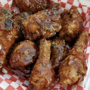 Kore Chicken - KORE CHICKEN honey garlic chicken (medium - 8 pieces) - Korean Near Me - Markham, Ontario