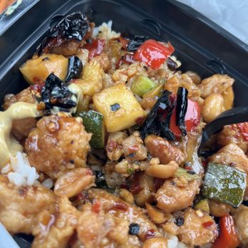 Panda Express - Spicy chicken - Chinese Near Me - Council Bluffs, Iowa