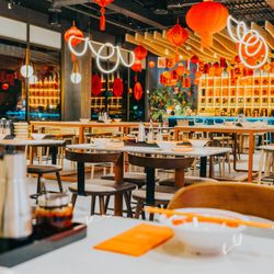 Mikaku Ramen & Temaki - Our beautiful dining room
