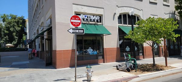 Botbar Coffee by null