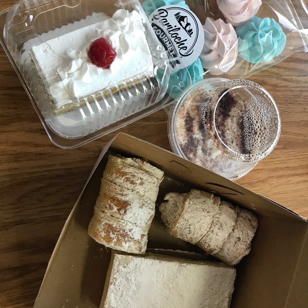 Bariloche Gourmet - Dulce de leches facturas, Merengue bag, tres leches, arroz con leche and a delicious Milhojas. - Bakeries Near Me - Miami, Florida