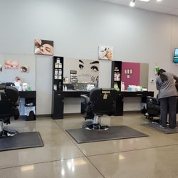 Royal Threading Studio - Threading area