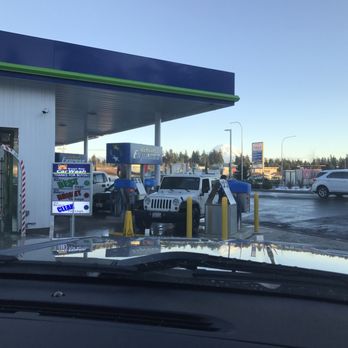Brown Bear Car Wash - Vacuum & wipe down area - Car Wash Near Me - Puyallup, Washington Brown Bear Car Wash - Vacuum & wipe down area - Car Wash Near Me - Puyallup, Washington