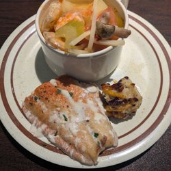 China Cafe - Seafood soup, baked salmon and sushi