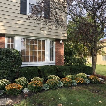 Riley's Lawn & Snow - the front of the house - Landscaping Near Me
