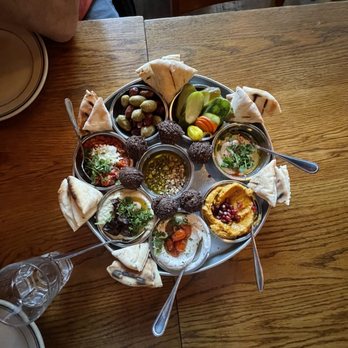 Fat Pasha - Platter - Middle Eastern Near Me - Toronto, Ontario