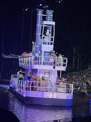 Fantasmic! by null