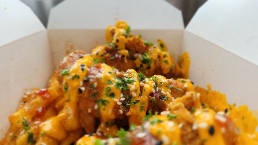 STICKY’S Updated May 2024 39 Photos & 40 Reviews 2060 Mall Walk