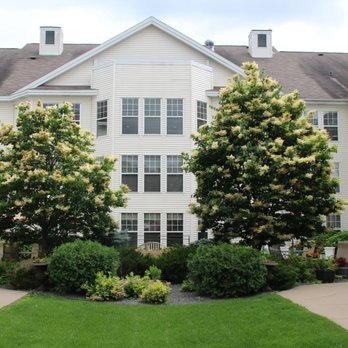 Meridian Manor - Assisted Living Facilities Near Me - Wayzata, Minnesota