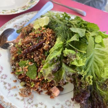Funky Elephant - Crispy Rice Salad - Thai Near Me - Berkeley, California