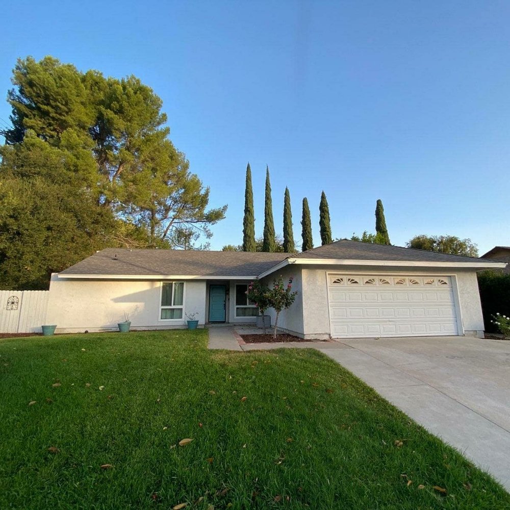 Slide of 2Gun Roofing & Waterproofing