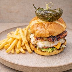 Koko's - Chorizo Guacamole Burger