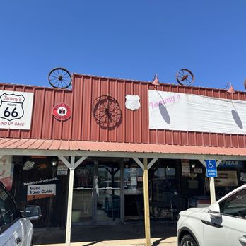 Tammy's Round up Cafe - Outside view - American Near Me - Davenport, Oklahoma