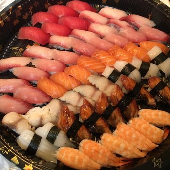 Kats Sushi - Custom sushi platter maguro, hamachi, sake, saba, ika, unagi, and ebi. - Sushi Bars Near Me - Honolulu, Hawaii