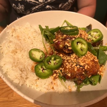 Mahi’ai Table - Cocktail Bars Near Me - Kapolei, Hawaii