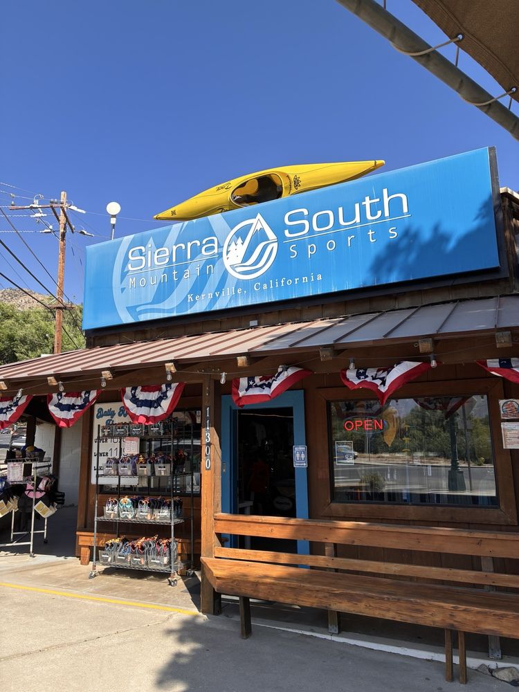 Sierra South Mountain Sports Logo