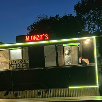 Alonzo Tacos - The trailer - Tacos Near Me - Austin, Texas Alonzo Tacos - The trailer - Tacos Near Me - Austin, Texas