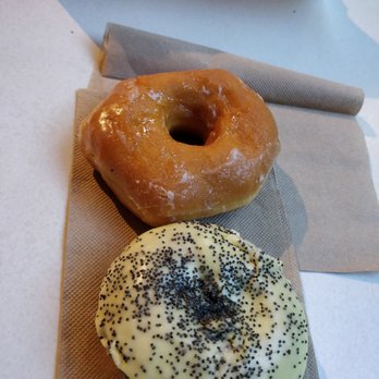 Sesame Donuts - Lemon poppy seed and fresh glazed donut - Donuts Near Me - Portland, Oregon Sesame Donuts - Lemon poppy seed and fresh glazed donut - Donuts Near Me - Portland, Oregon