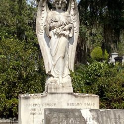 Bonaventure Cemetery Tours