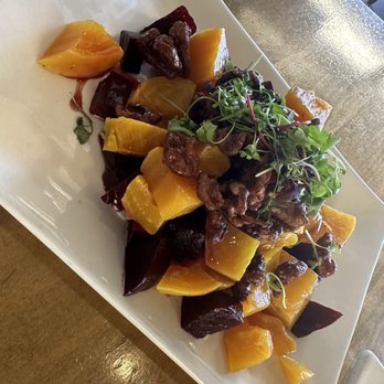 Zov's Bistro - Tustin - Roasted Beet Salad - Mediterranean Near Me - Tustin, California