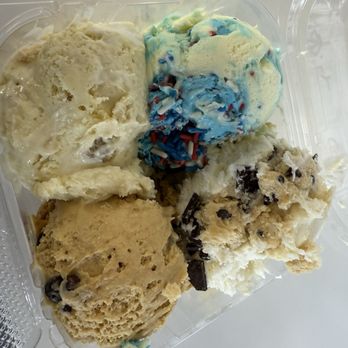 Handels Ice Cream - 4 Scoop Sampler - Ice Cream & Frozen Yogurt Near Me - Sacramento, California Handels Ice Cream - 4 Scoop Sampler - Ice Cream & Frozen Yogurt Near Me - Sacramento, California