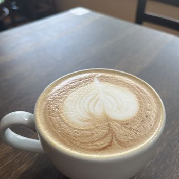 Lost Parrot Cafe - Medium White Mocha with 2% - Breakfast & Brunch Near Me - South Pasadena, California