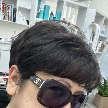 Anna Salon - Love the cut ! - Hair Salons Near Me - Honolulu, Hawaii