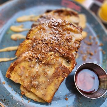 insideOUT - French toast - Lounges Near Me - San Diego, California