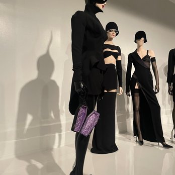 Brooklyn Museum - Thierry Mugler exhibit - Art Museums Near Me - Brooklyn, New York Brooklyn Museum - Thierry Mugler exhibit - Art Museums Near Me - Brooklyn, New York