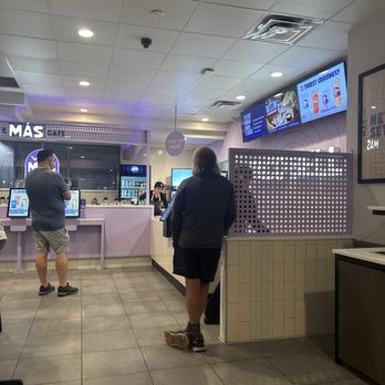Taco Bell - Live Más Café - Fast Food Near Me - Chula Vista, California Taco Bell - Live Más Café - Fast Food Near Me - Chula Vista, California