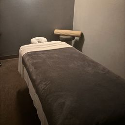 Clean, put together rooms. Beds work great, and the speaker quality is nice. Clean, put together rooms. Beds work great, and the speaker quality is nice.