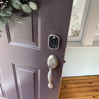 Chicago Locksmiths - Lock - Security Systems Near Me - Chicago, Illinois Chicago Locksmiths - Lock - Security Systems Near Me - Chicago, Illinois