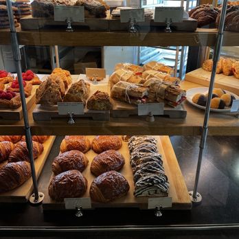 Tartine - Pastries - Bakeries Near Me - Santa Monica, California Tartine - Pastries - Bakeries Near Me - Santa Monica, California