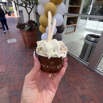 Bacio Di Latte - Ice Cream & Frozen Yogurt Near Me - Huntington Beach, California Bacio Di Latte - Ice Cream & Frozen Yogurt Near Me - Huntington Beach, California