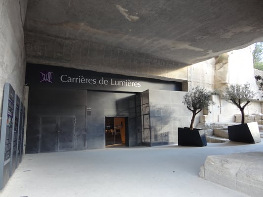 Carrières des Lumières by null